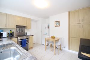 Kitchen- click for photo gallery